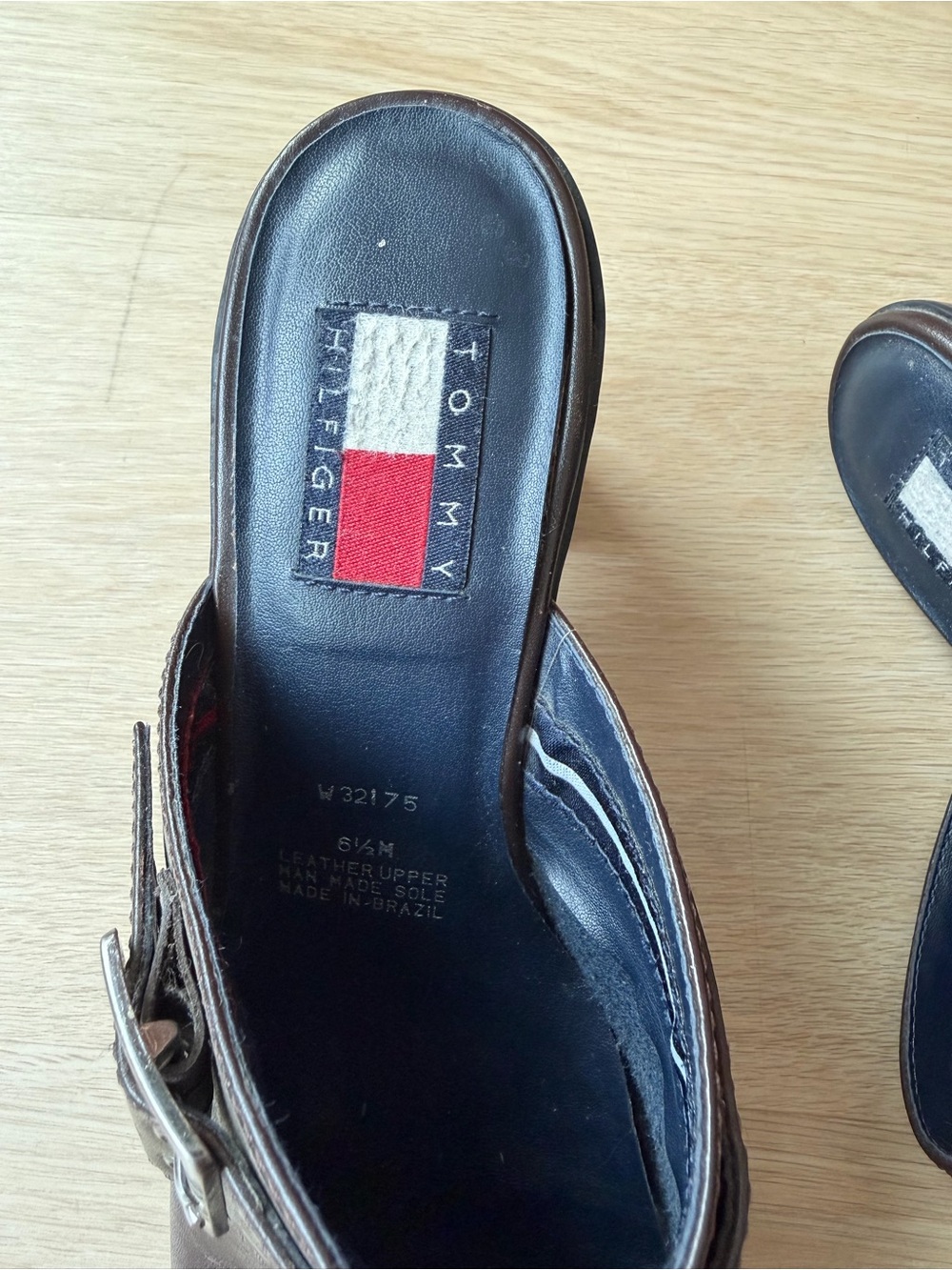 Tommy Hilfiger Brown Leather Buckle Block Heel Mules - Picture 7 of 8